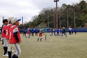 ティーボール四国大会　見能林・桑野が優勝