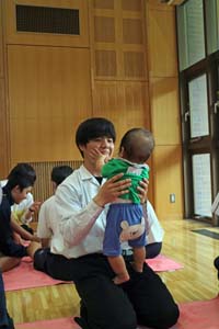 赤ちゃん授業実施