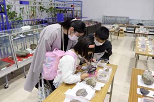 青少年のための科学の祭典