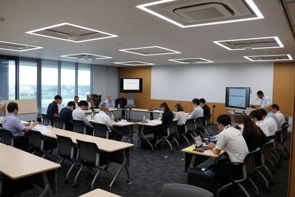 会議写真① 会議写真①