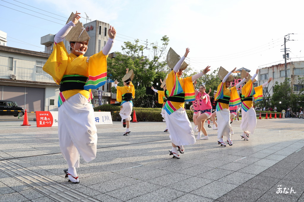 阿波踊り競演